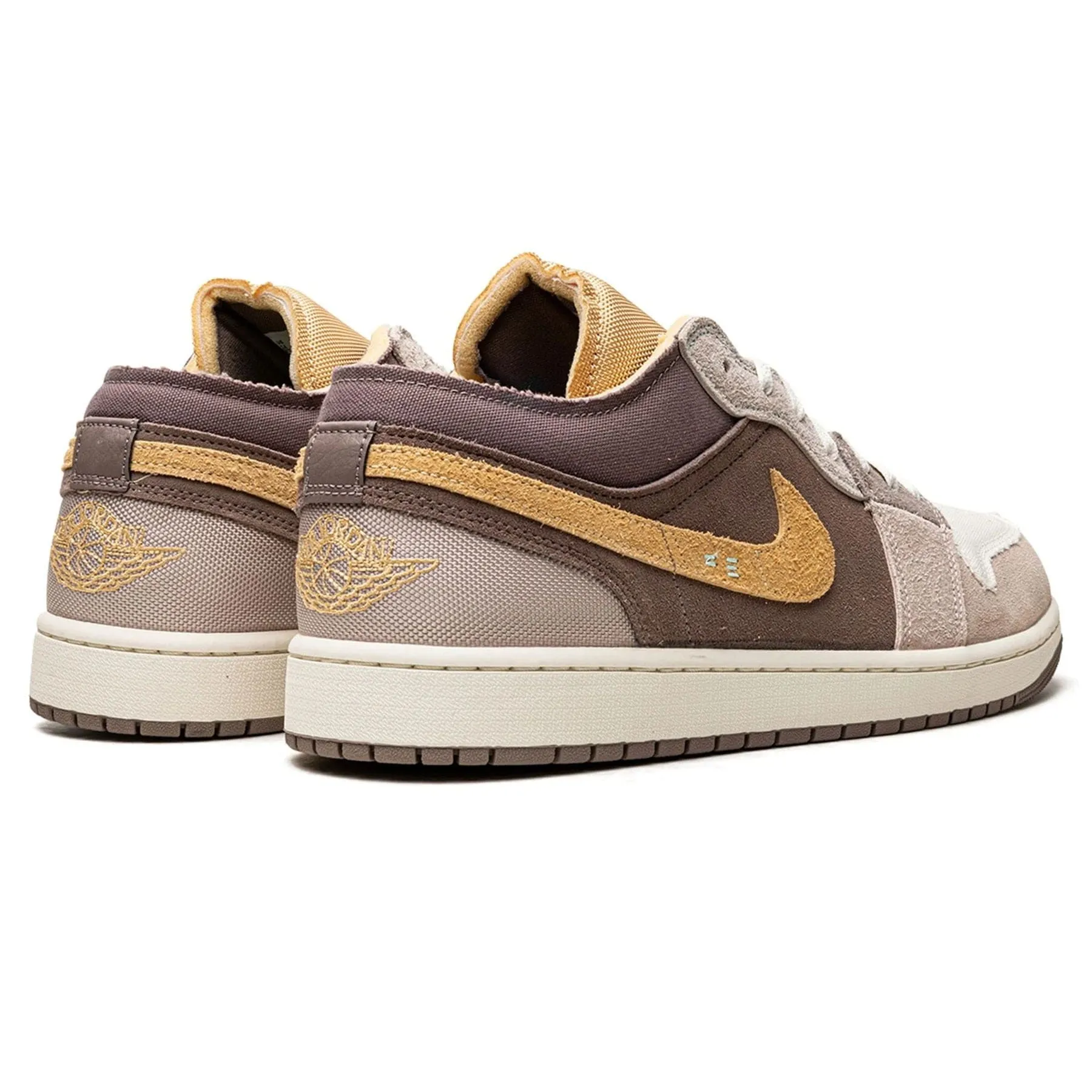 Air Jordan 1 Low SE Craft 'Inside Out - Taupe Haze'