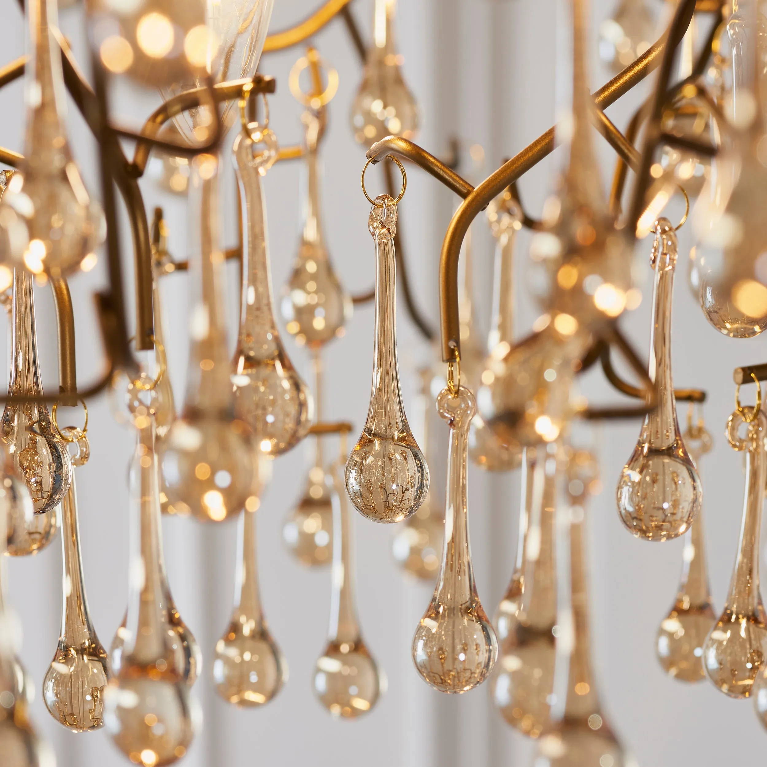 Amos Chatsworth Chandelier Aged Gold & Champagne