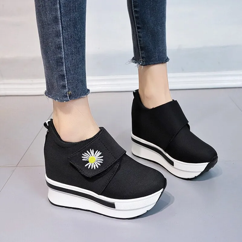 Ashore Shop Women Casual Shoes Brand Spring Breathable Mesh Woman Platform Shoes Height Increase Zapatillas Mujer 0309