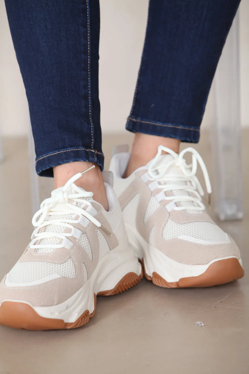 CREAM CHUNK SOLE DESIGNER LACE UP TRAINERS