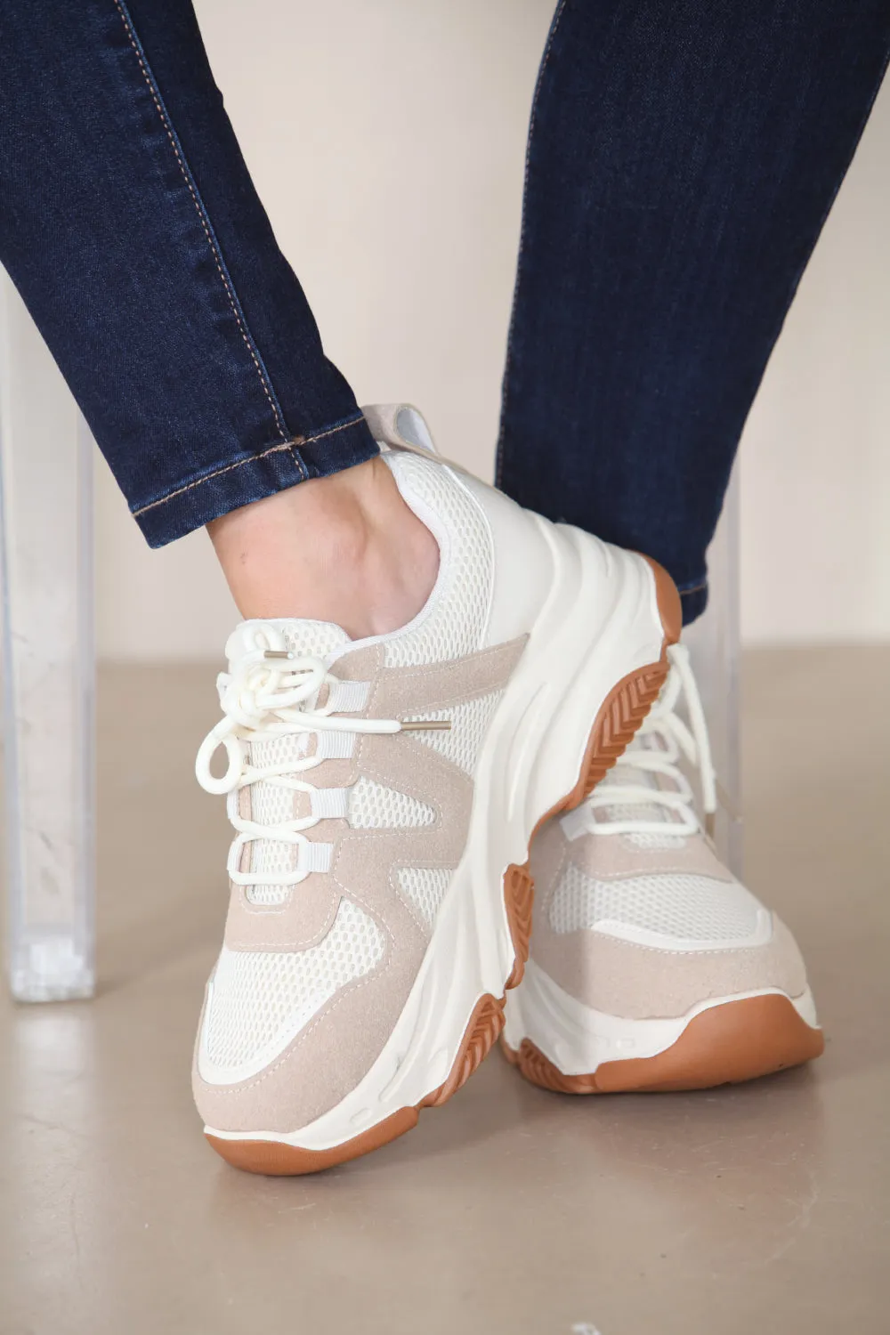 CREAM CHUNK SOLE DESIGNER LACE UP TRAINERS