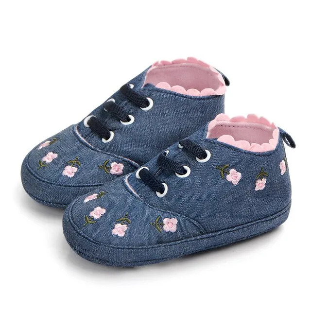 Egle Baby Girls' Casual Sneaker