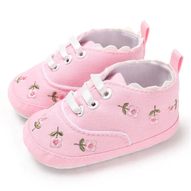 Egle Baby Girls' Casual Sneaker