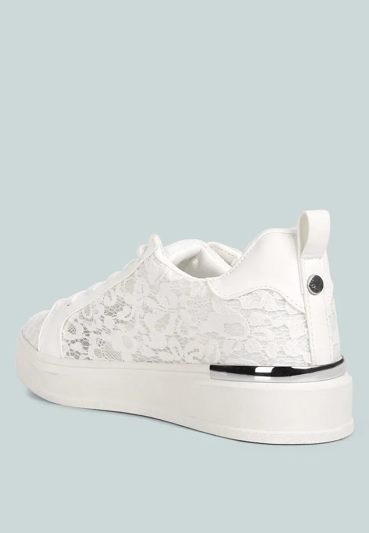 Flakes Lace Detail Low Platform Sneakers