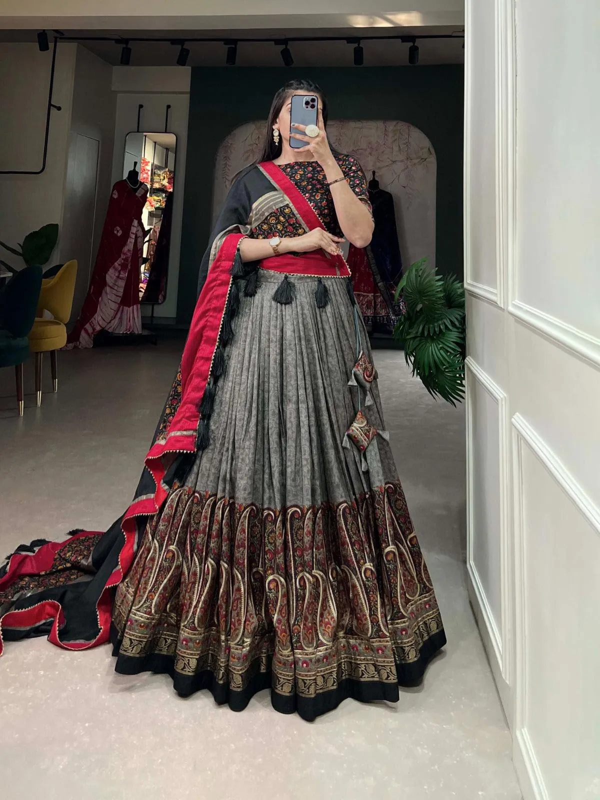 Kashmiri printed Lehenga