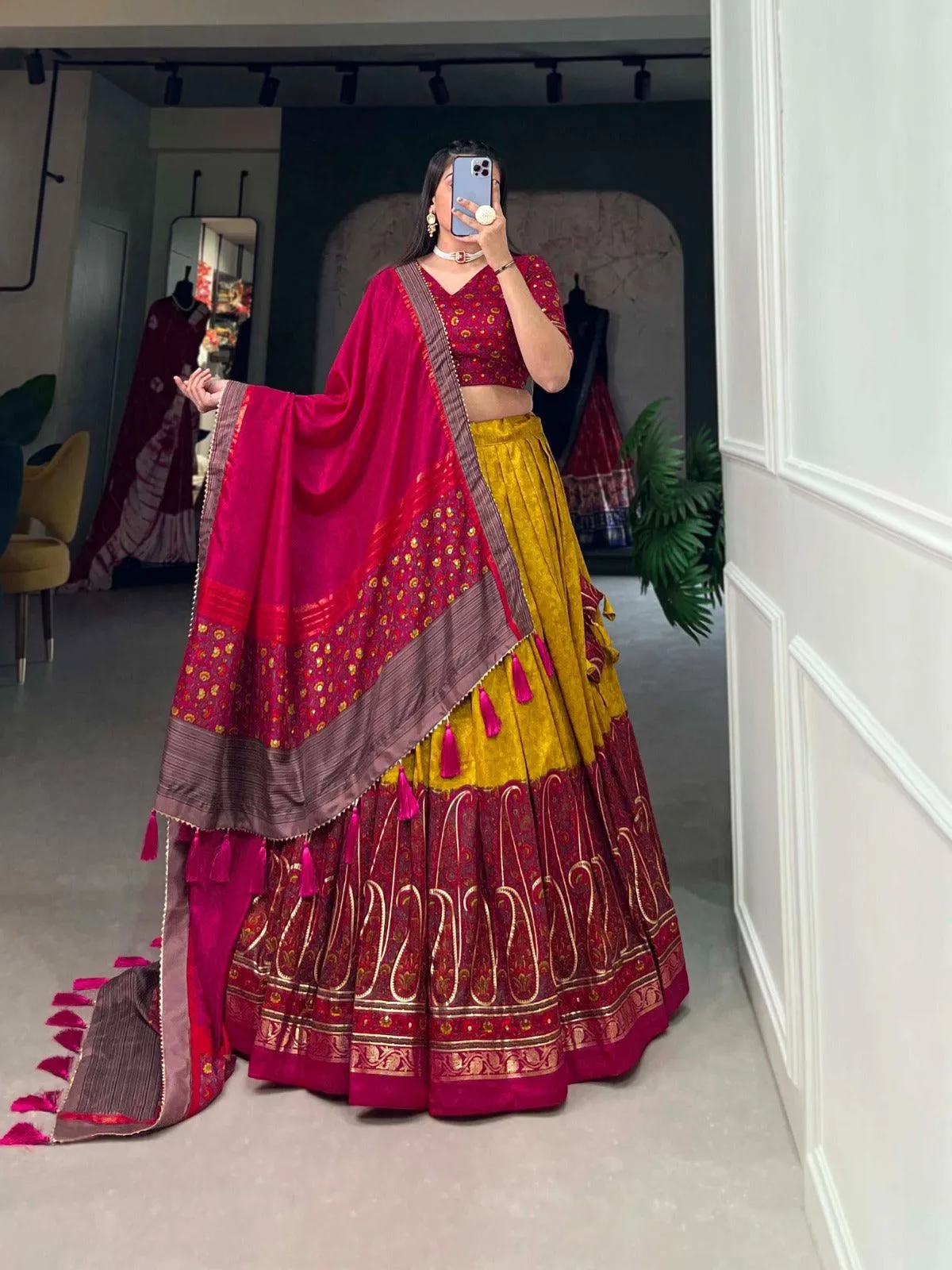 Kashmiri printed Lehenga