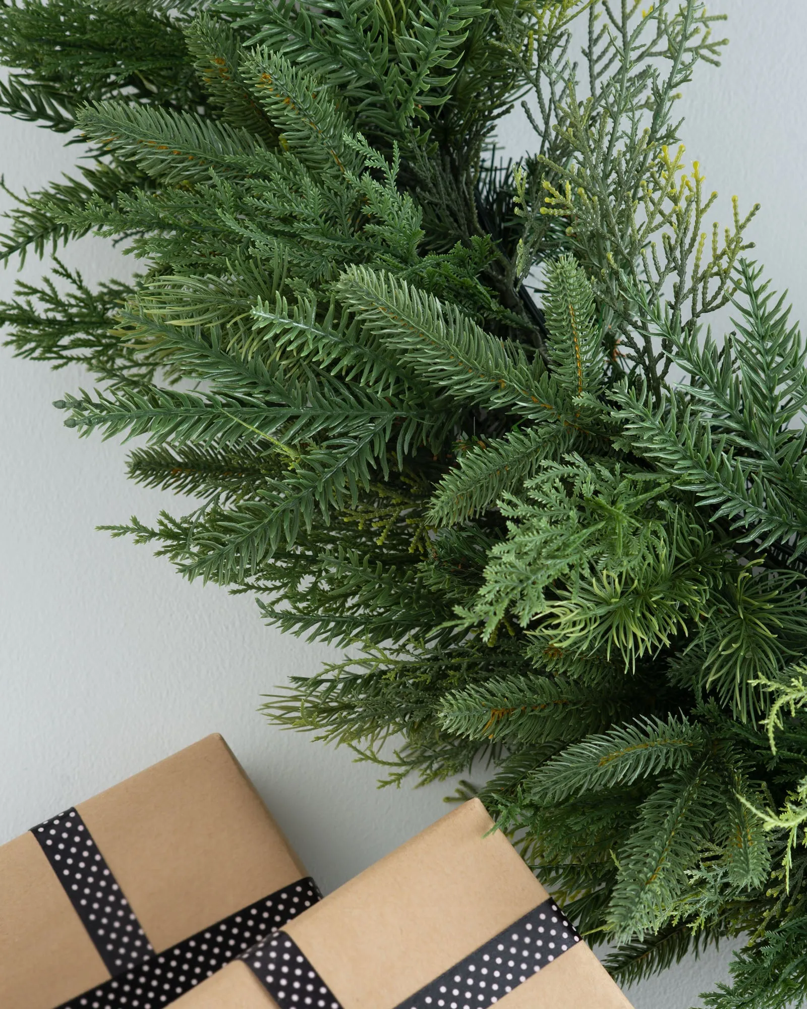 Natural Fir Wreath, 1 m