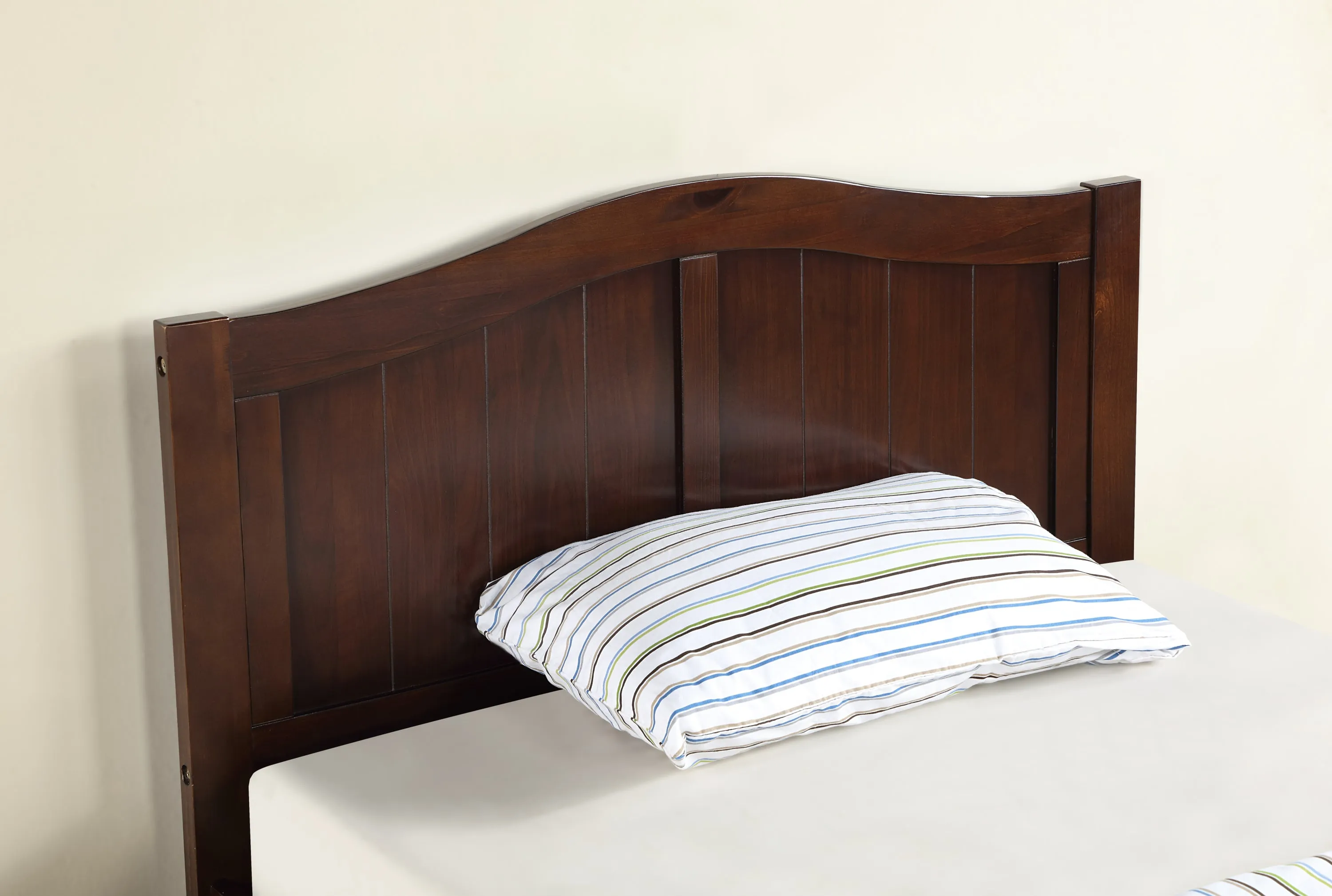 Nhya Platform Bed