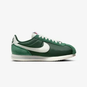 Nike | WMN'S CORTEZ  { FIR/SAIL-SAIL-LIGHT SILVER