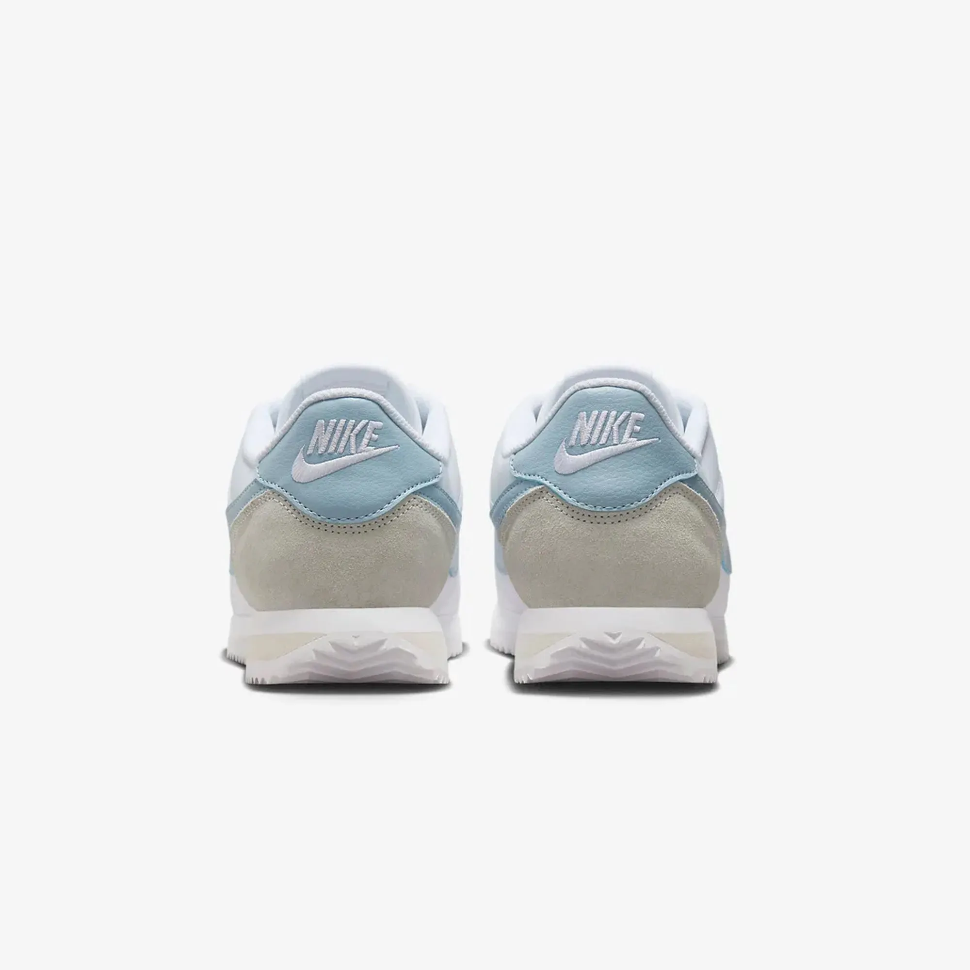 Nike | WMN'S CORTEZ  { WHITE/LT ARMORY BLUE-LT OREWOOD BRN