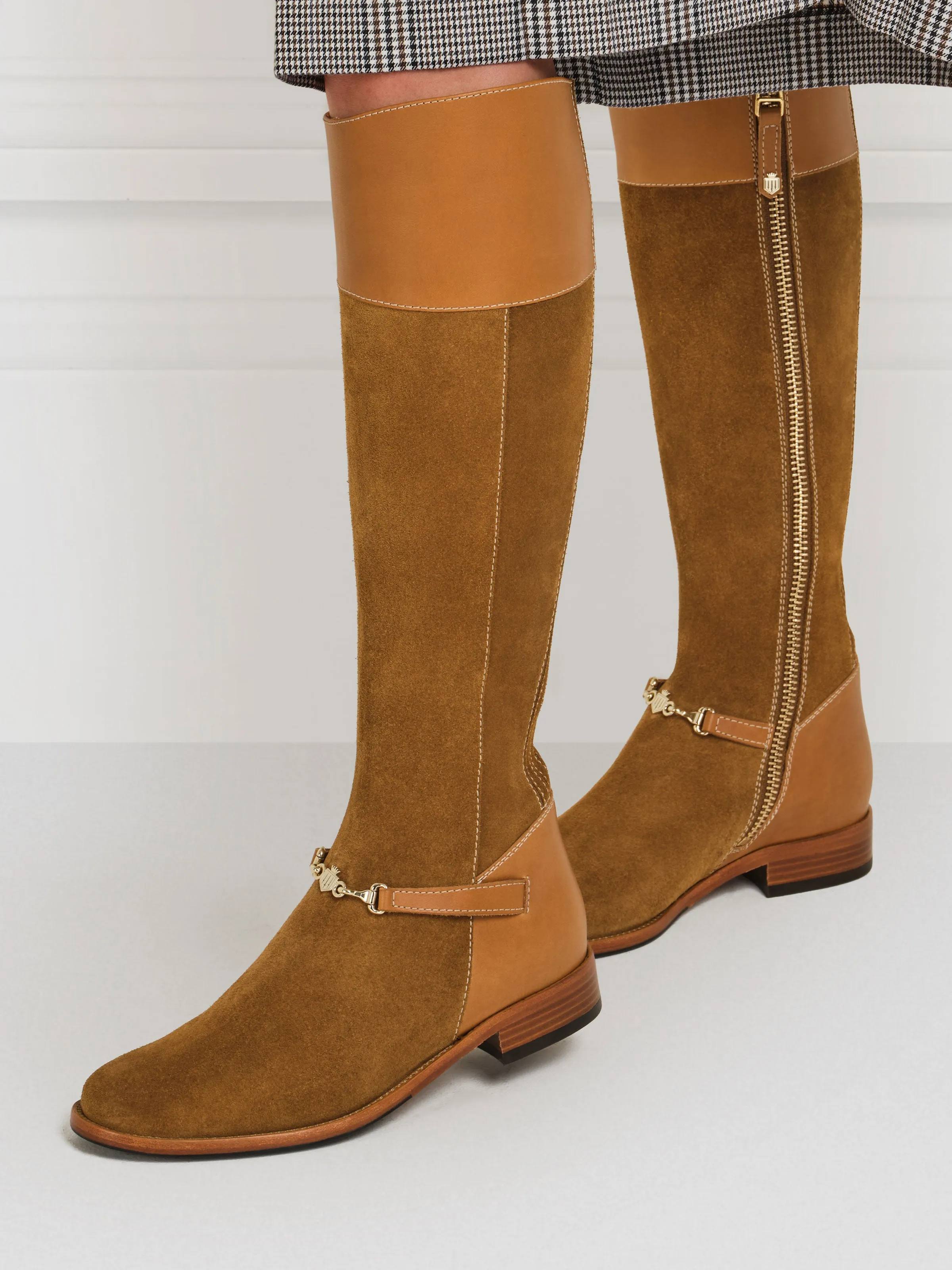 Octavia (Regular Fit) - Tan Suede