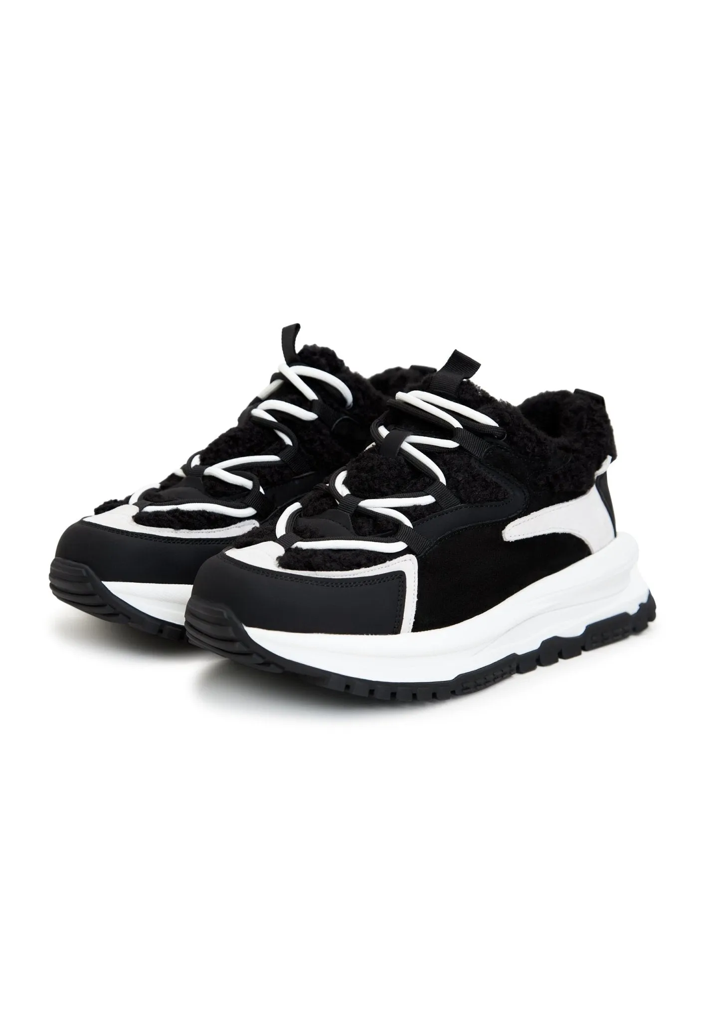 Platform Warm Sneakers - Black