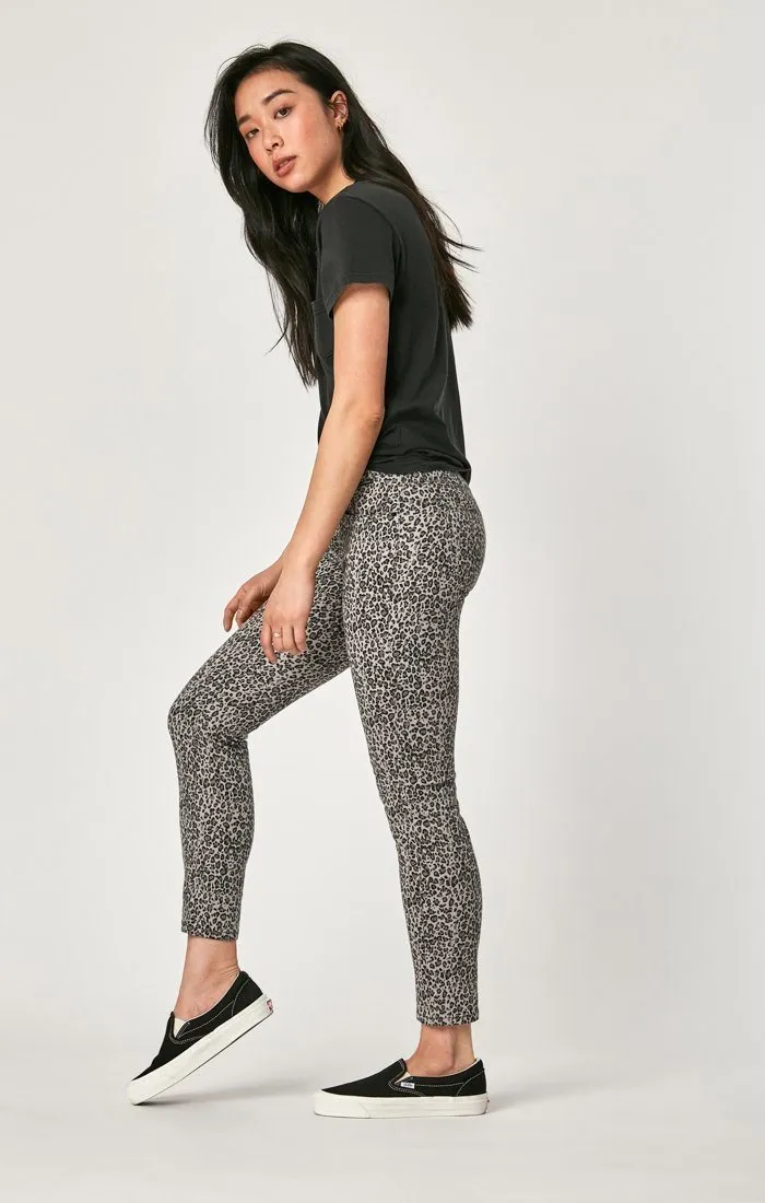 TESS HIGH RISE ANKLE SKINNY IN GREY LEOPARD